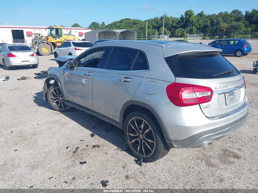 MERCEDES-BENZ GLA 250 2015 VIN WDCTG4EB0FJ135177