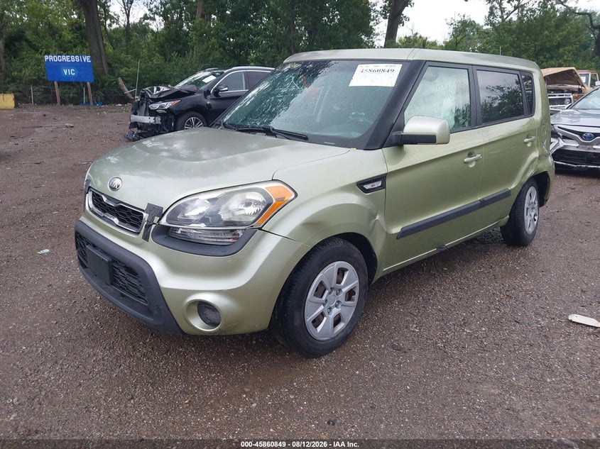 2013 KIA SOUL auction photo 2