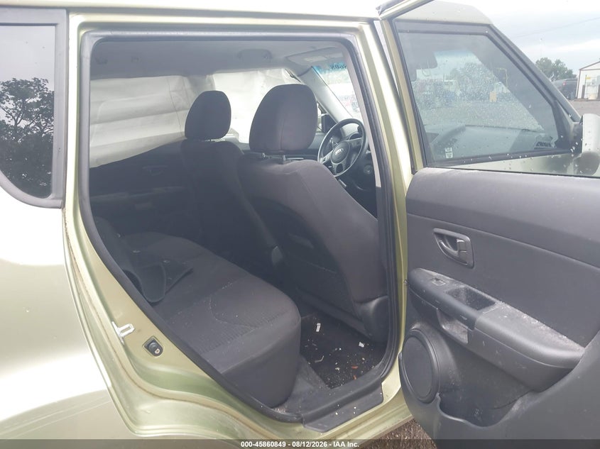 2013 KIA SOUL auction photo 8