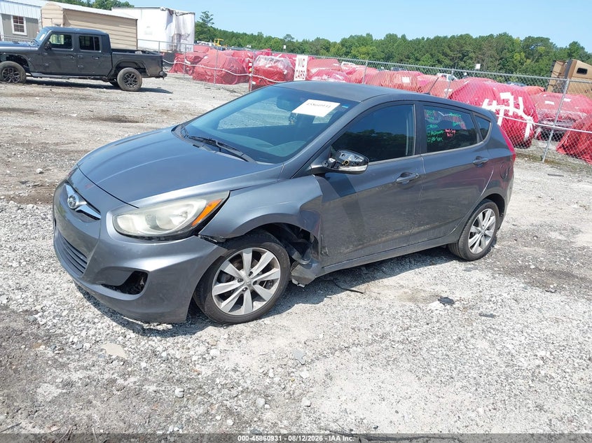 Vin: kmhcu5ae5du090054, lot: 46359901, hyundai accent se 20132