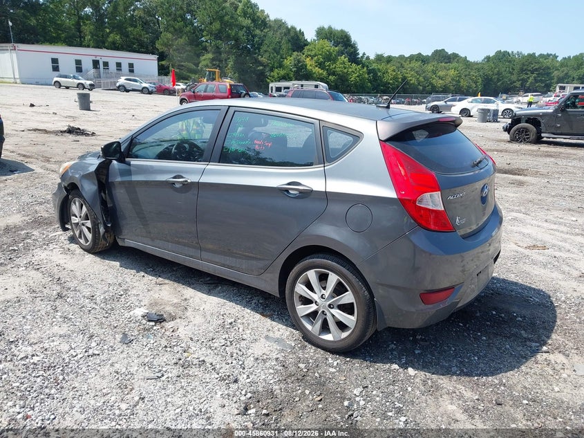 Vin: kmhcu5ae5du090054, lot: 46359901, hyundai accent se 20133