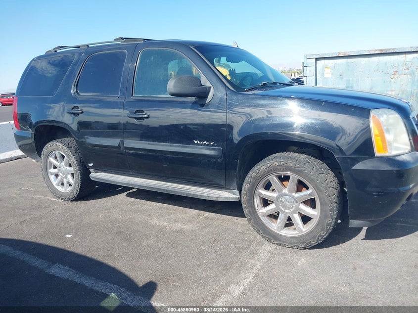 2007 GMC YUKON auction photo 6
