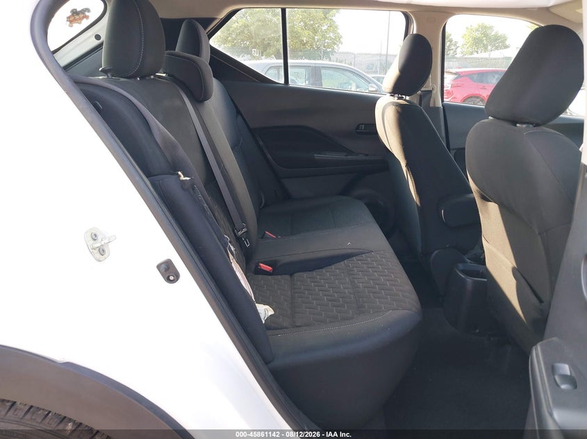 2021 NISSAN KICKS auction photo 8