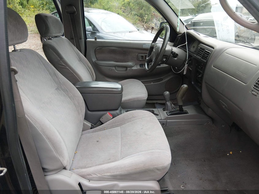 2001 TOYOTA TACOMA auction photo 5