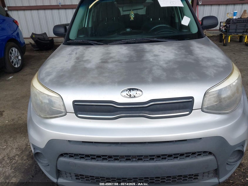 2018 KIA SOUL auction photo 6