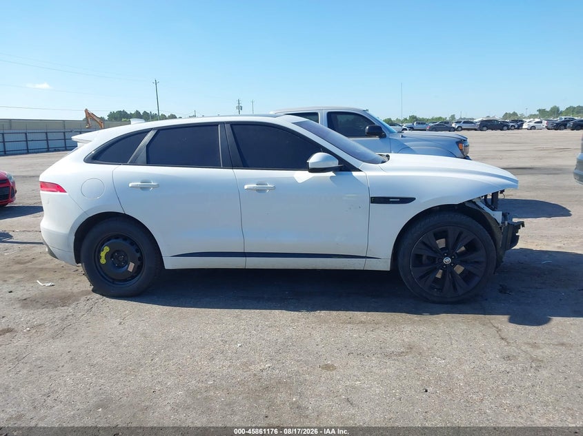 JAGUAR F-PACE - zdjęcie 14