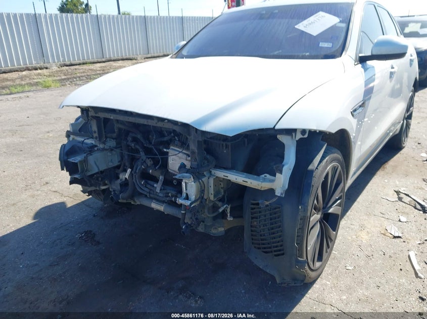 JAGUAR F-PACE - zdjęcie 6