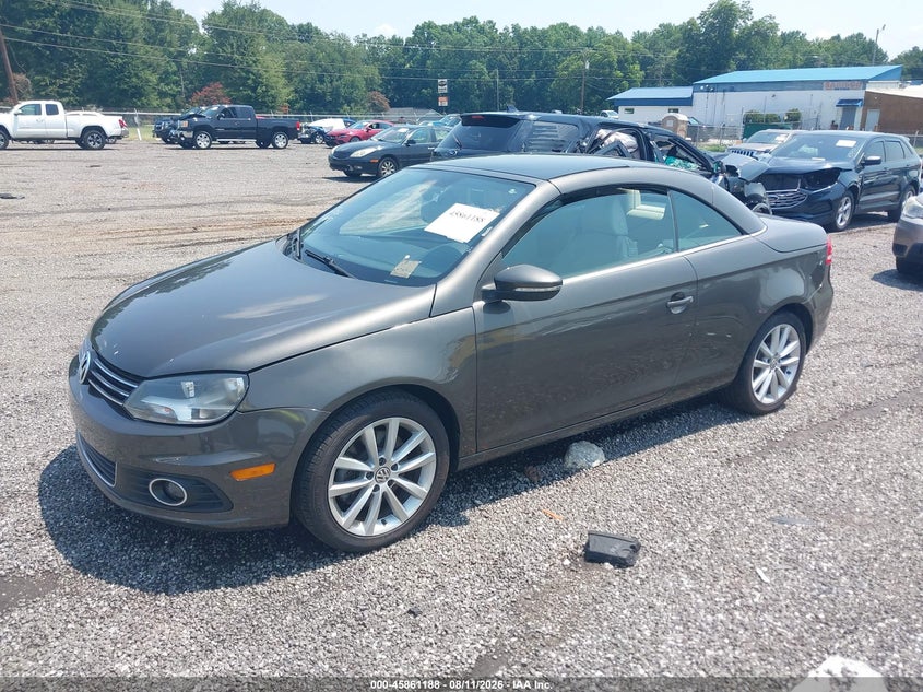 2012 VOLKSWAGEN EOS auction photo 2