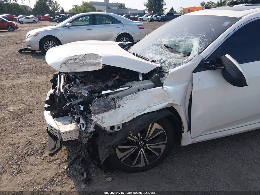 2017 HONDA CIVIC auction photo 6