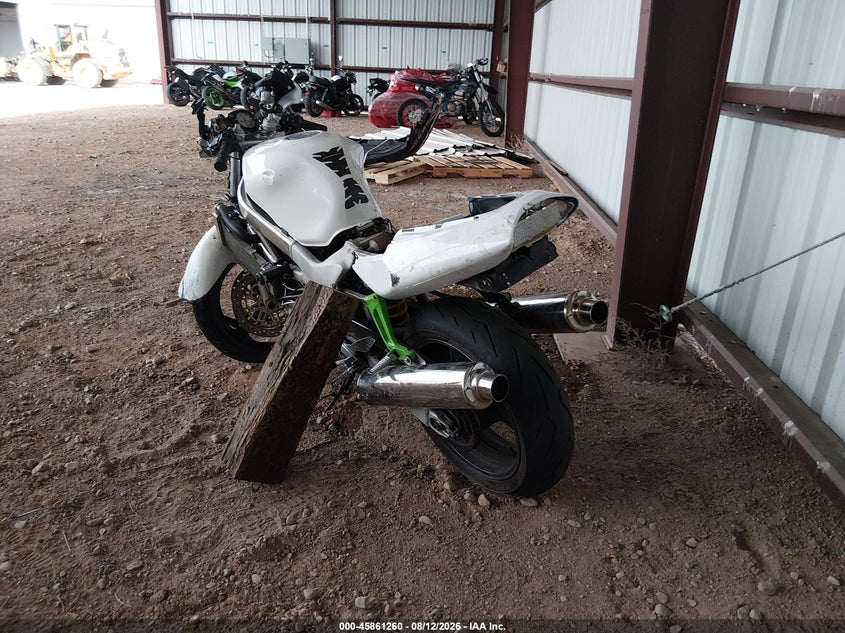 1999 HONDA VTR1000 auction photo 3