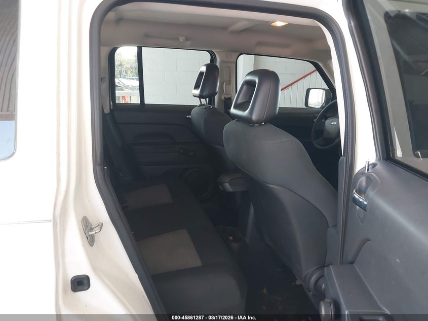 2009 JEEP PATRIOT auction photo 8