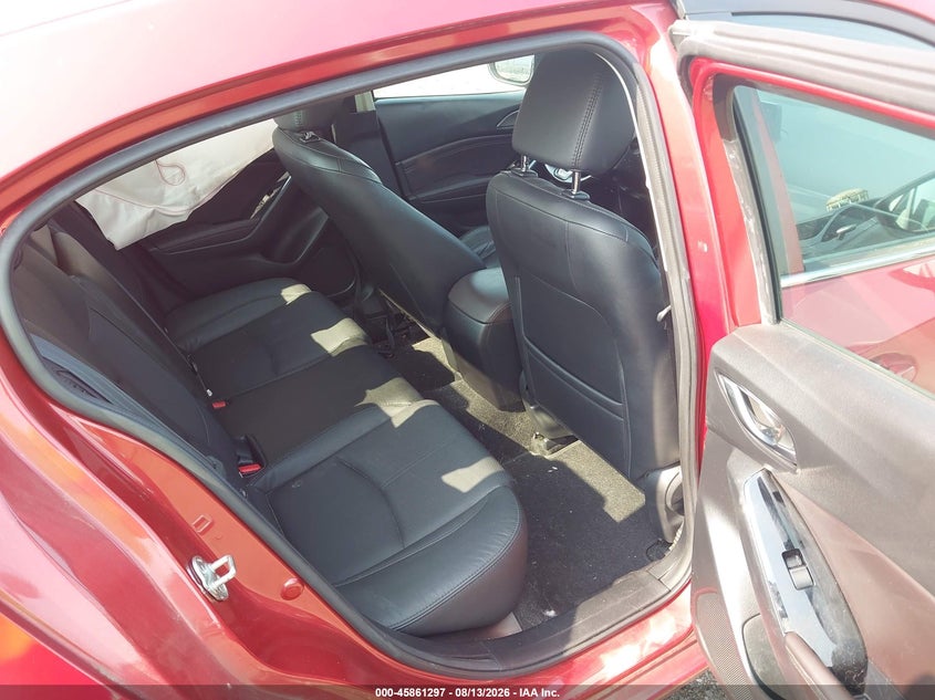 MAZDA MAZDA3 2018 VIN 3MZBN1W34JM196408