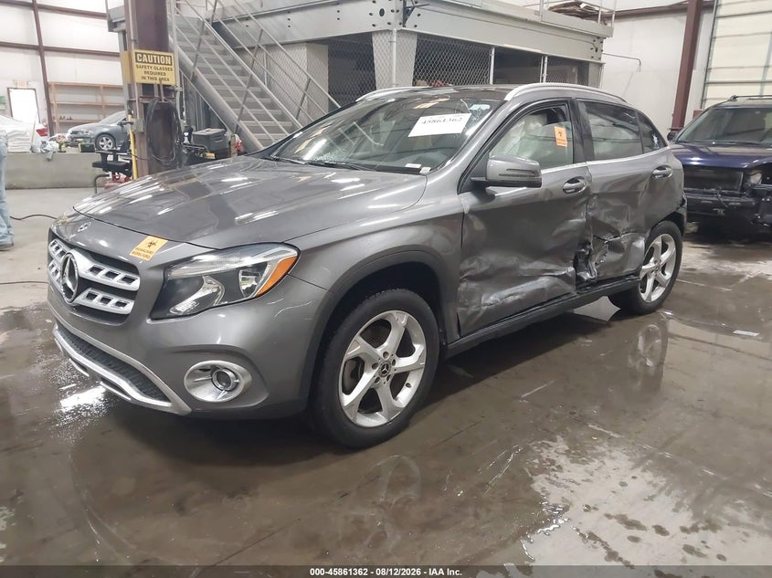 MERCEDES-BENZ GLA 250 - zdjęcie 2