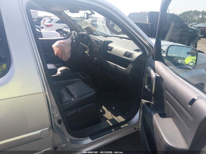 2014 HONDA RIDGELINE auction photo 5