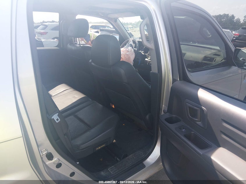 2014 HONDA RIDGELINE auction photo 8