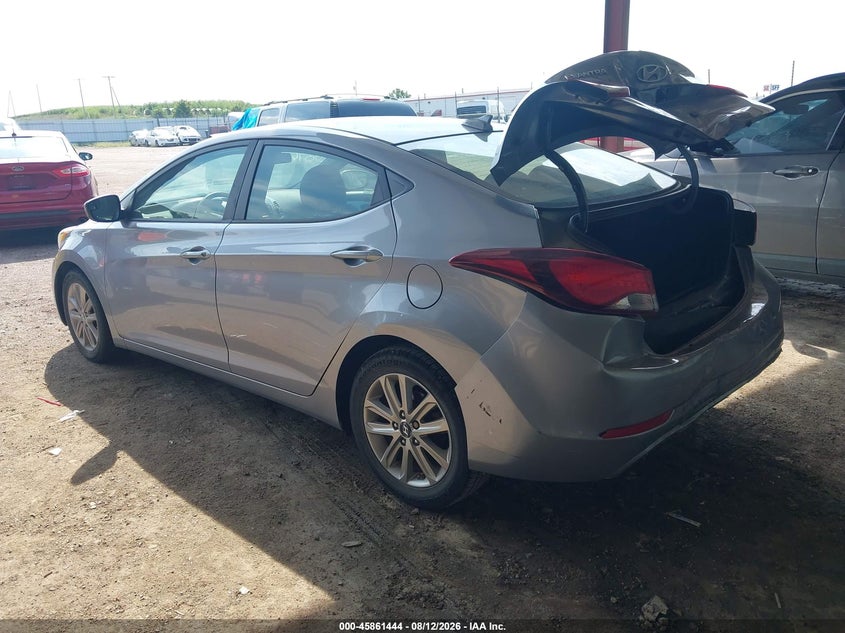 2016 HYUNDAI ELANTRA auction photo 3