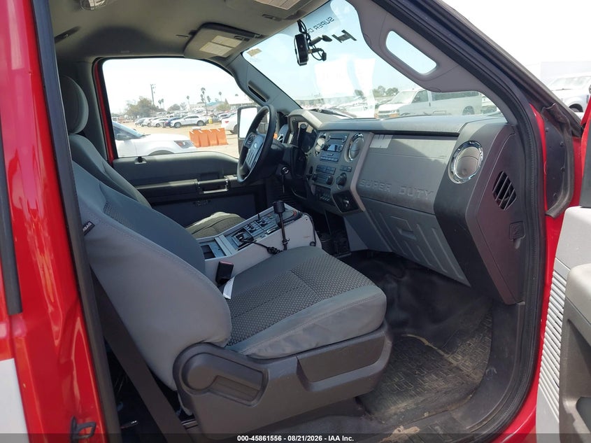 2013 FORD F-450 CHASSIS auction photo 5
