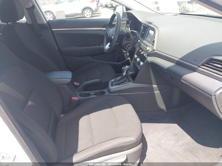 2020 HYUNDAI ELANTRA auction photo 5