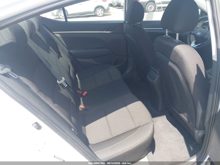 2020 HYUNDAI ELANTRA auction photo 8