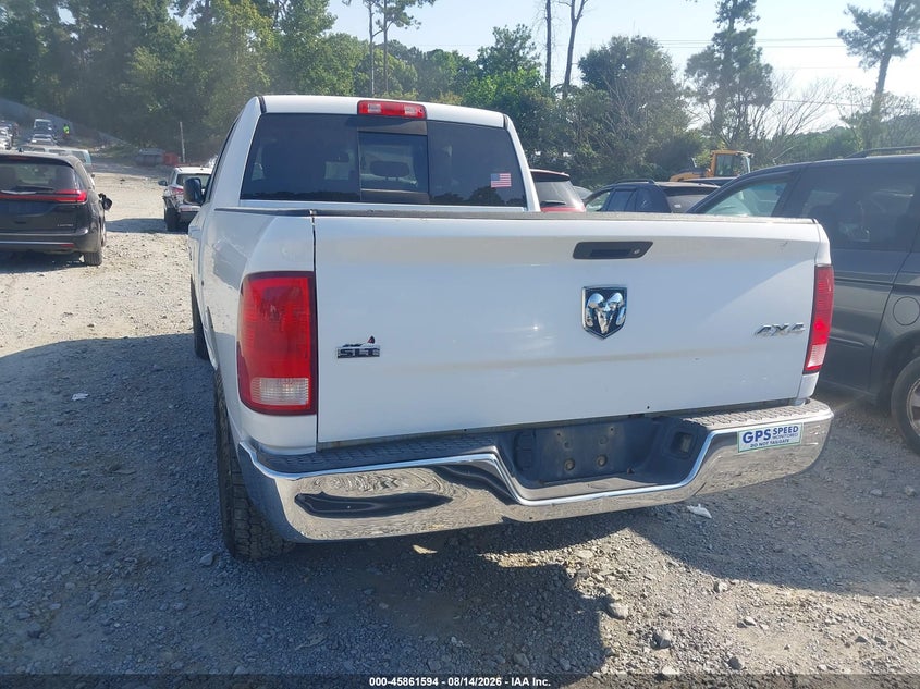 2016 RAM 1500 auction photo 3