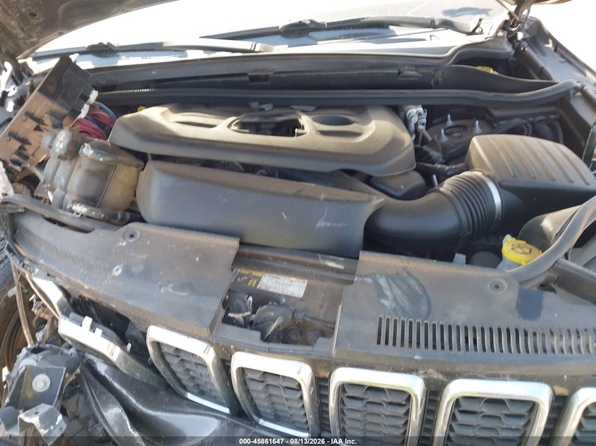 JEEP GRAND CHEROKEE - zdjęcie 10