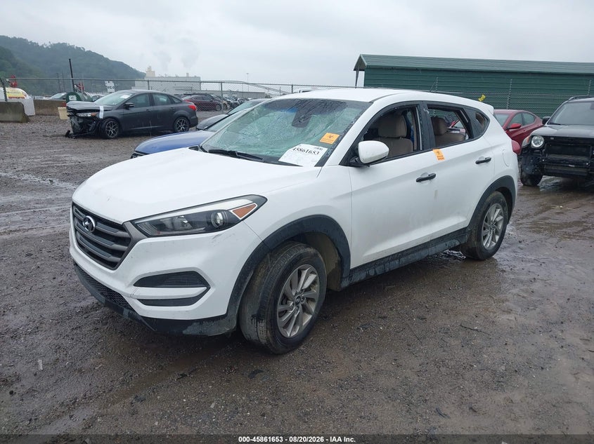 2018 Hyundai Tucson, Перёд и зад, IAAI, VIN KM8J2CA46JU673852 — фото 2