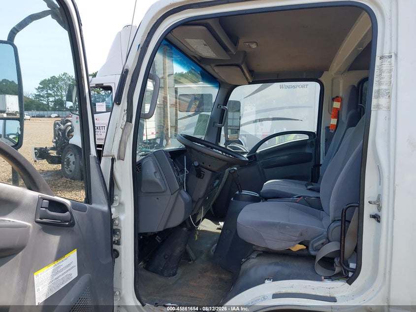 2017 ISUZU NQR DSL CREW auction photo 6