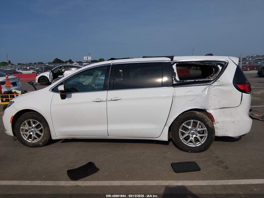 CHRYSLER PACIFICA - zdjęcie 15