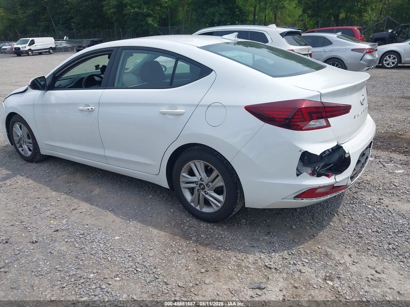 2020 HYUNDAI ELANTRA auction photo 3