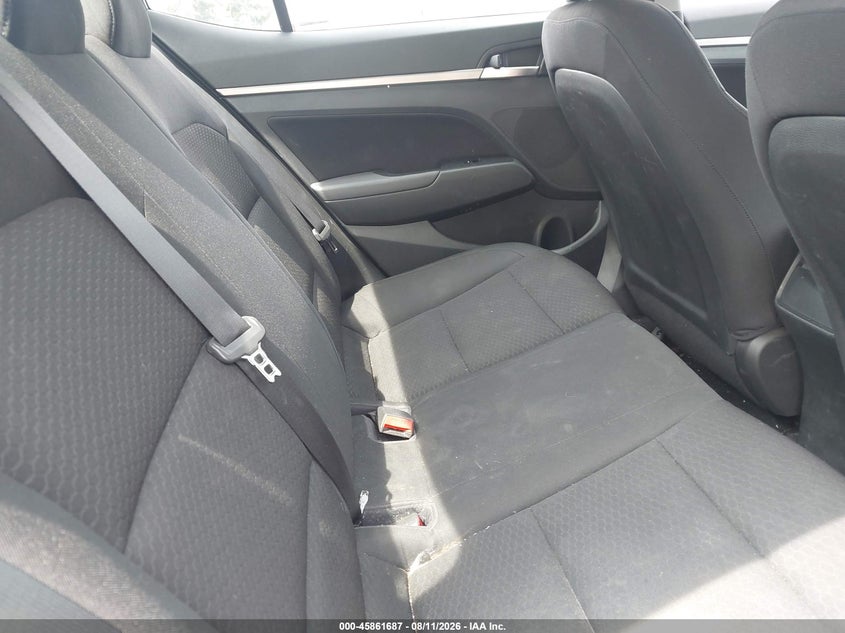 2020 HYUNDAI ELANTRA auction photo 8