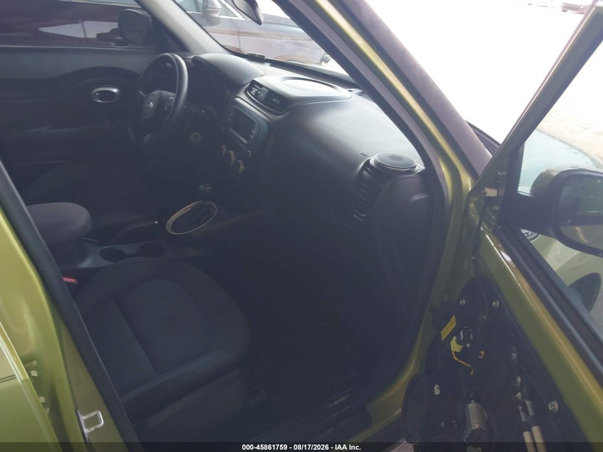 2017 KIA SOUL auction photo 5