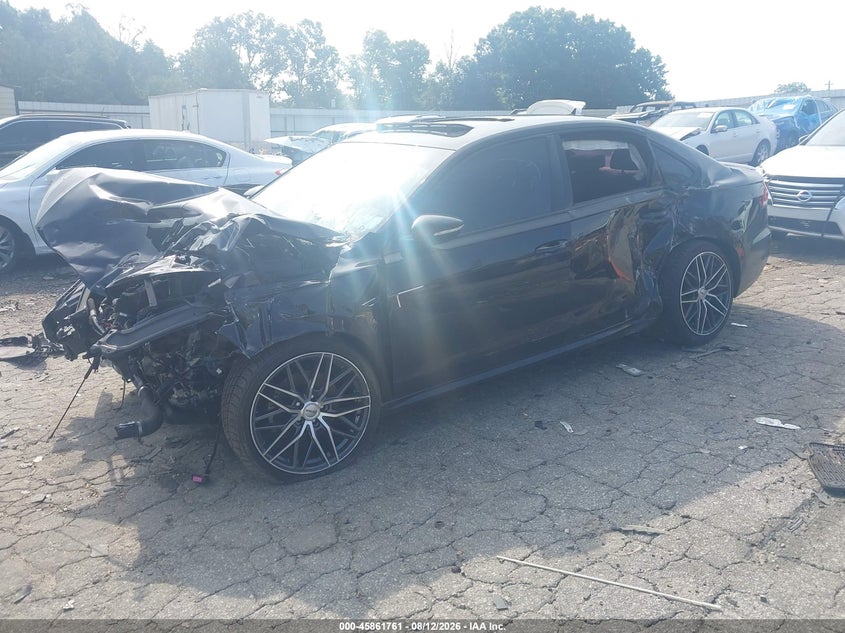 2020 VOLKSWAGEN PASSAT auction photo 2
