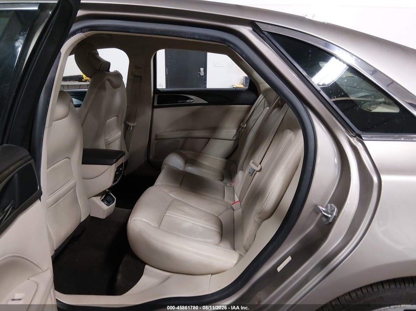 2018 LINCOLN MKZ HYBRID auction photo 8