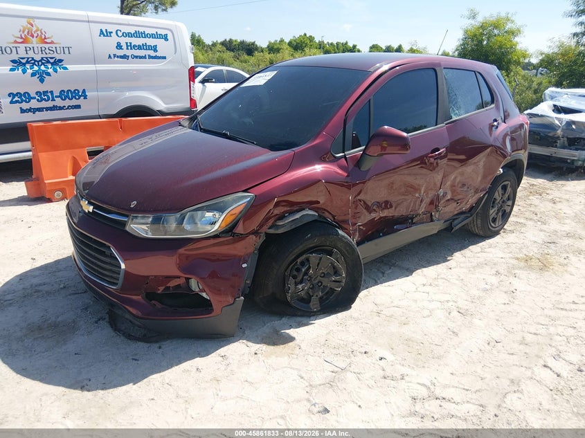 2017 CHEVROLET TRAX auction photo 2