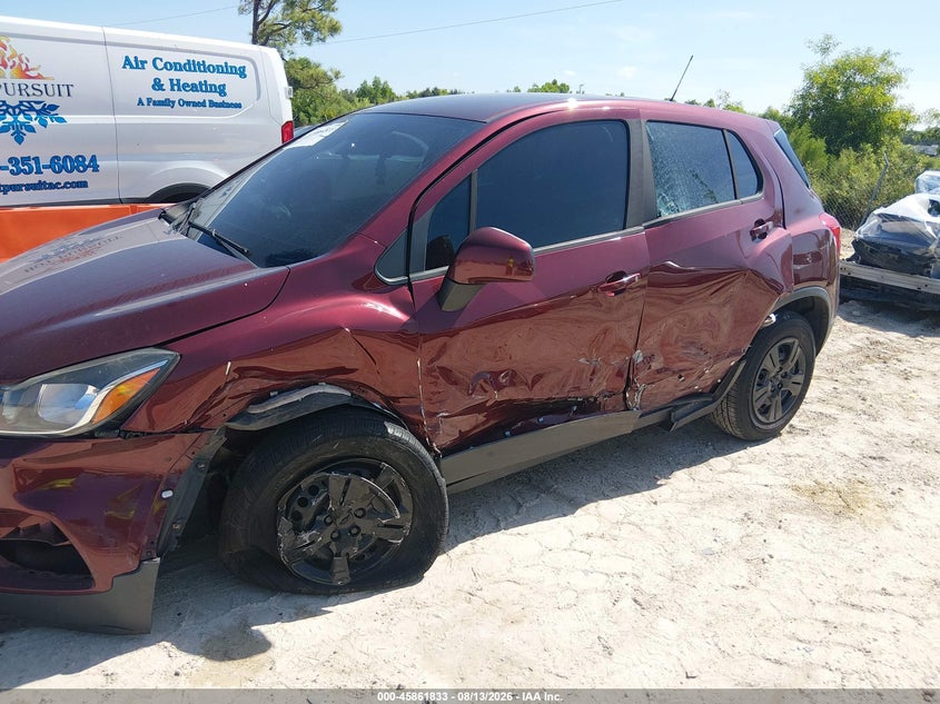 2017 CHEVROLET TRAX auction photo 6