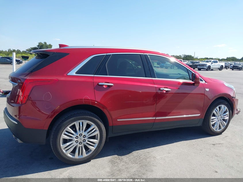CADILLAC XT5 - zdjęcie 14