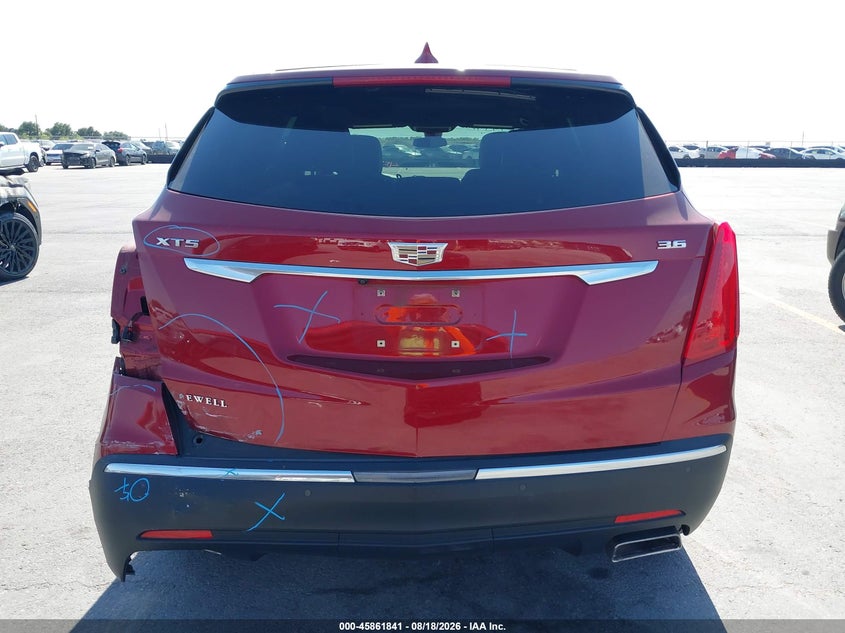 CADILLAC XT5 - zdjęcie 17