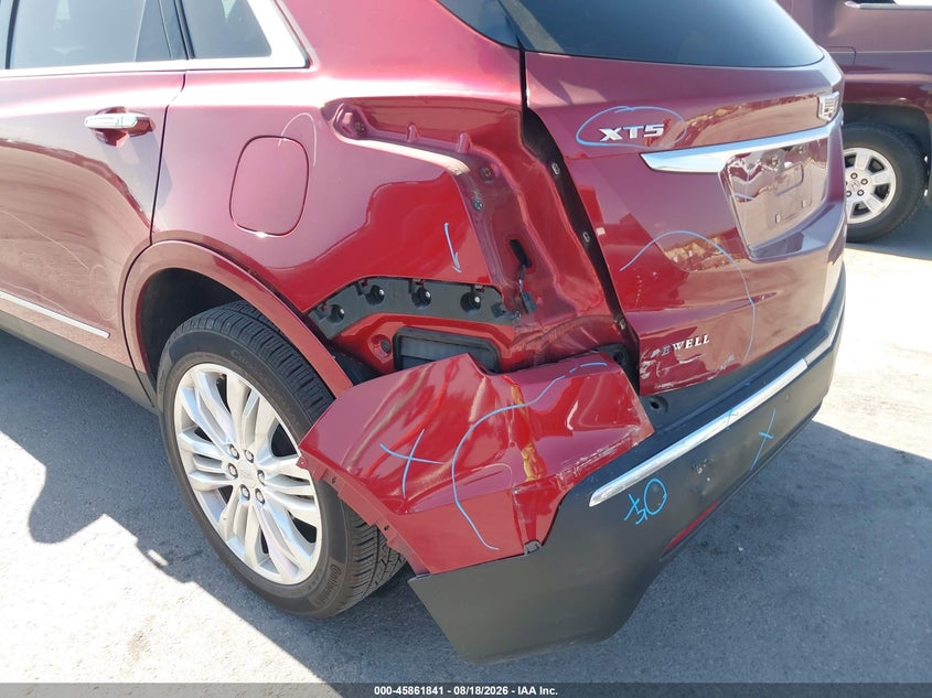 CADILLAC XT5 - zdjęcie 18