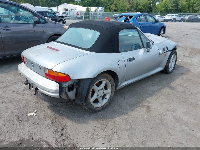 BMW Z3 1998 VIN 4USCJ3322WLC11357