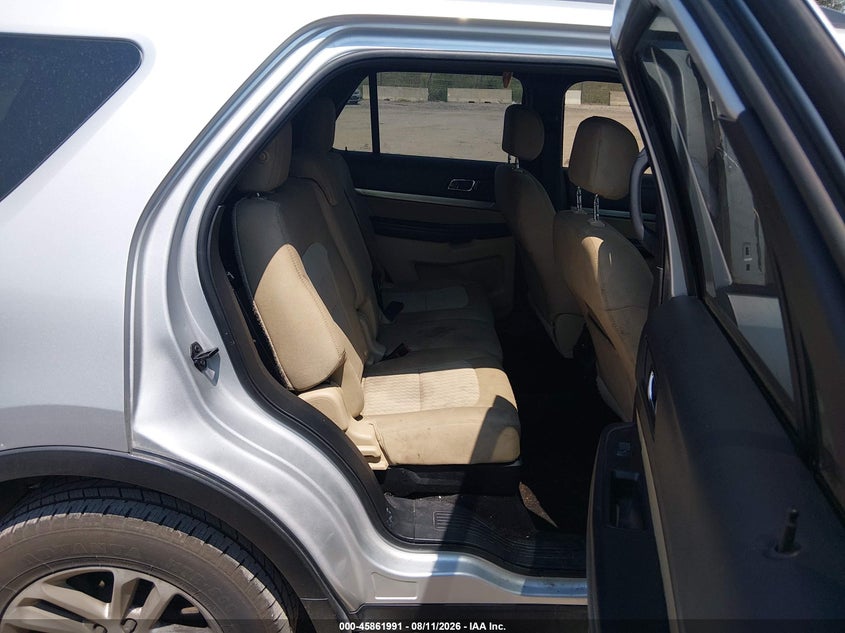 2017 FORD EXPLORER auction photo 8