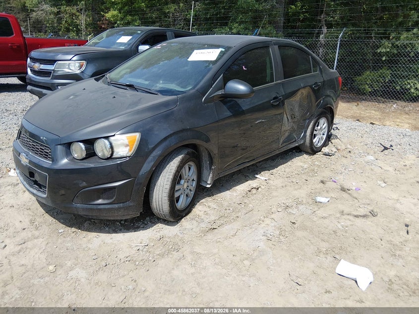 2014 Chevrolet Sonic, Левый зад, IAAI, VIN 1G1JC5SH8E4194586 — фото 2