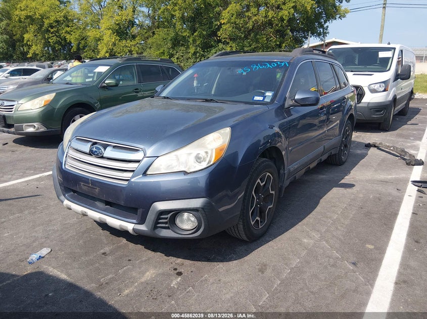 2013 SUBARU OUTBACK auction photo 2