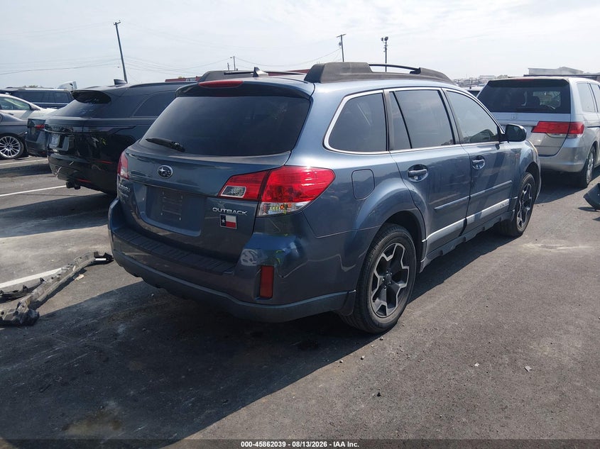 2013 SUBARU OUTBACK auction photo 4