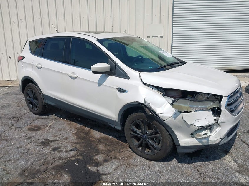 2017 FORD ESCAPE auction photo 1