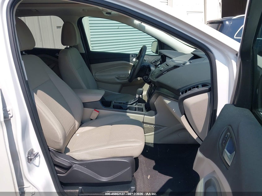 2017 FORD ESCAPE auction photo 5