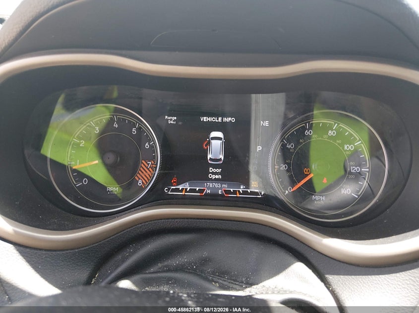 2015 JEEP CHEROKEE auction photo 7