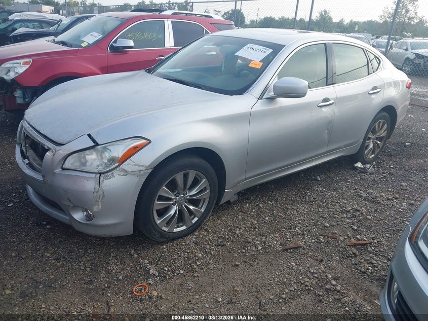 2012 INFINITI M37X auction photo 2