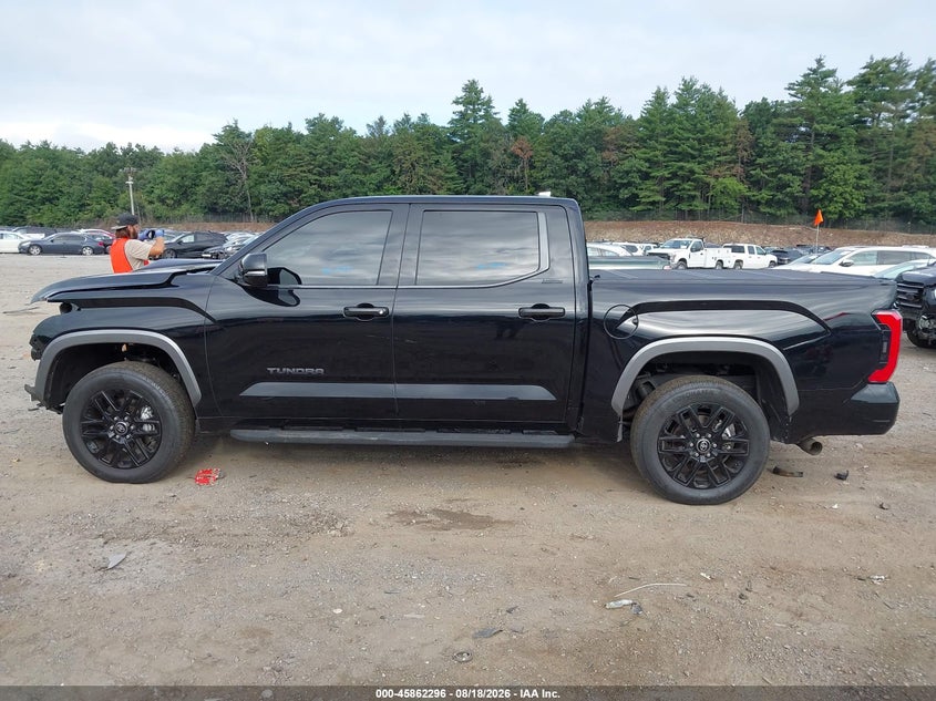 TOYOTA TUNDRA - zdjęcie 15