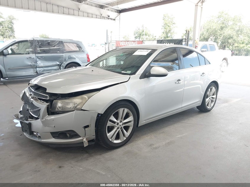 2012 CHEVROLET CRUZE auction photo 2