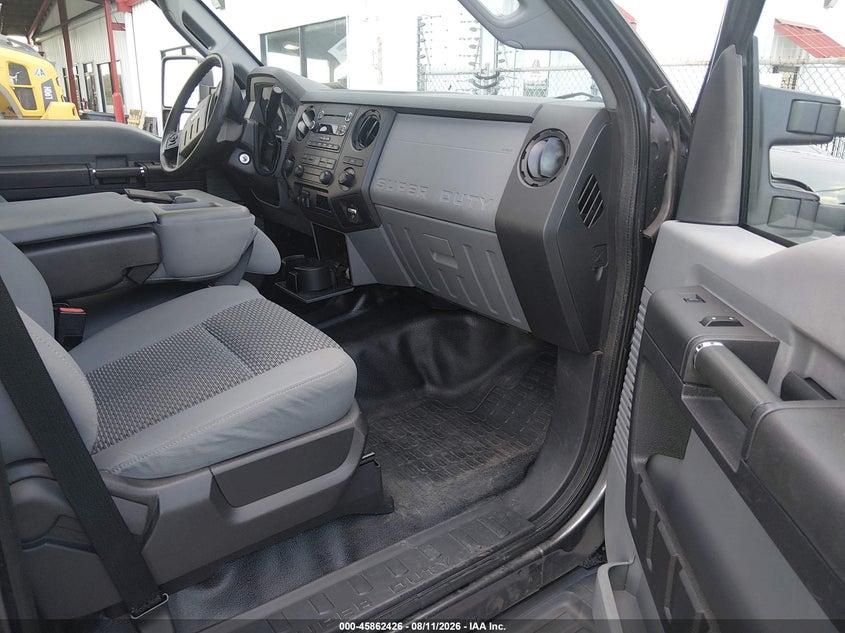 2016 FORD F-450 auction photo 5